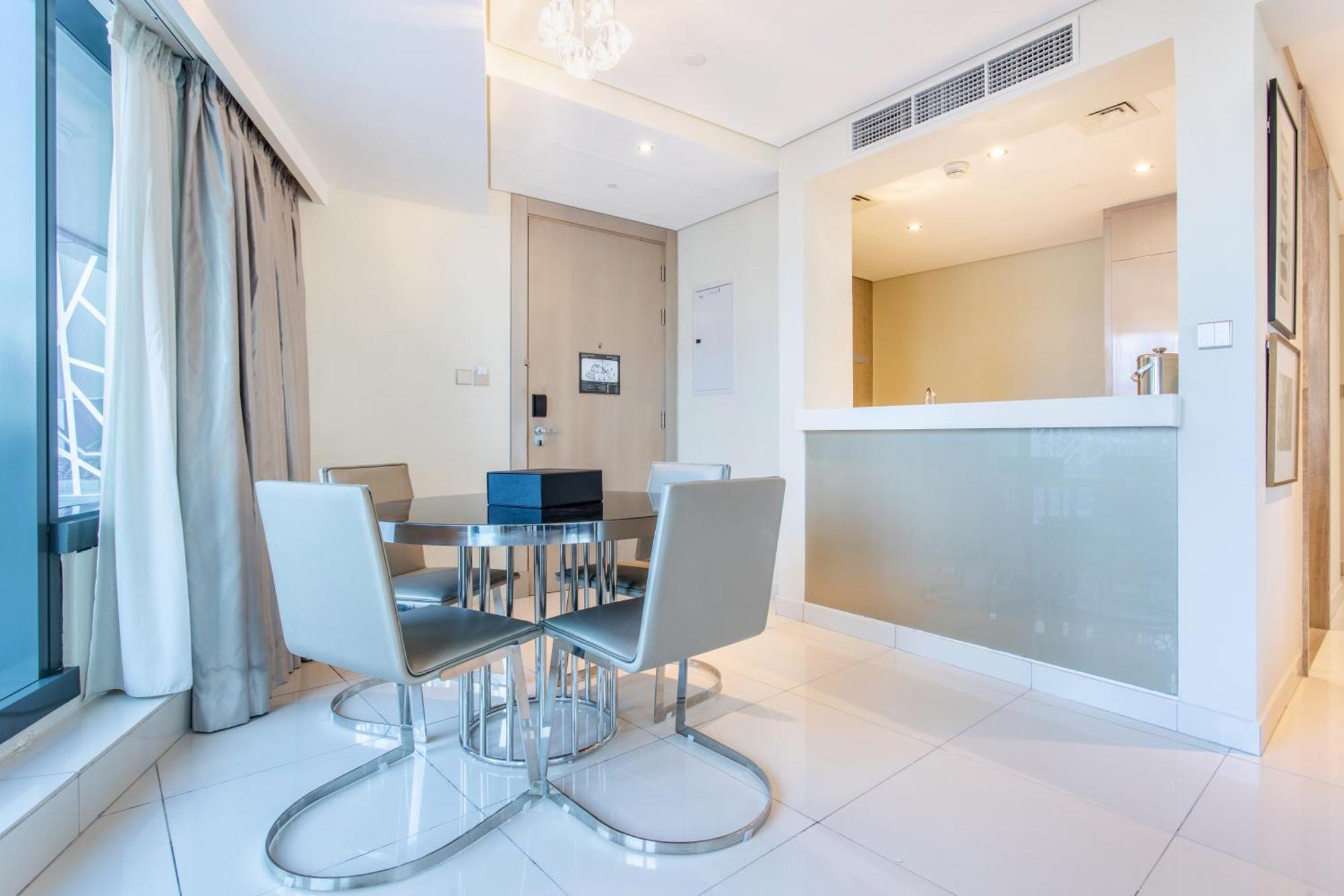 Wehost - Sophisticated 2br With Large Private Terrace & Direct Pool Access * Dubai